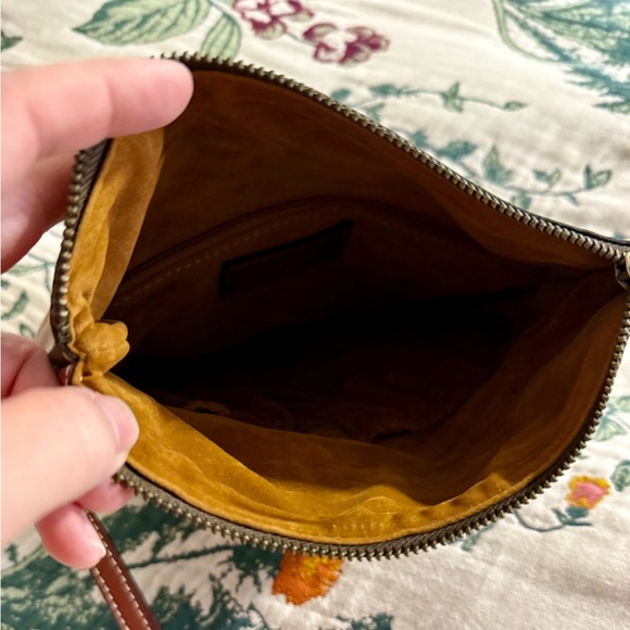 Patricia Nash Multicolor Floral Wristlet clutch - Picture 3 of 4